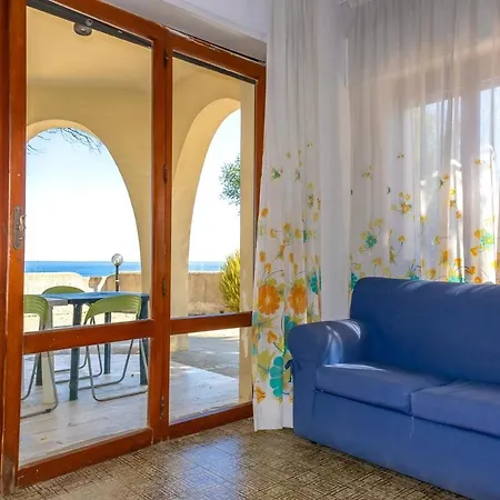 - La Baia Incantata Apartment