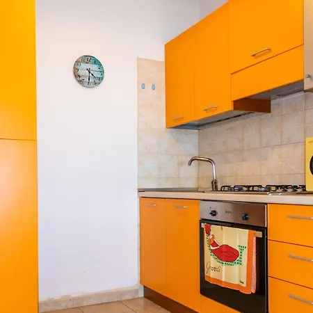 - La Baia Incantata * Caminia