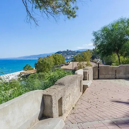 Apartment - La Baia Incantata Caminia